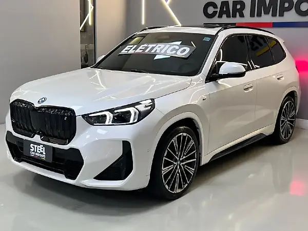 BMW IX1 - Imagem 3