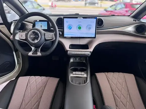 BYD Dolphin - Imagem 2