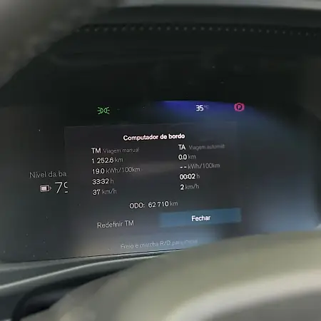 Volvo XC40 Recharge - Imagem 7