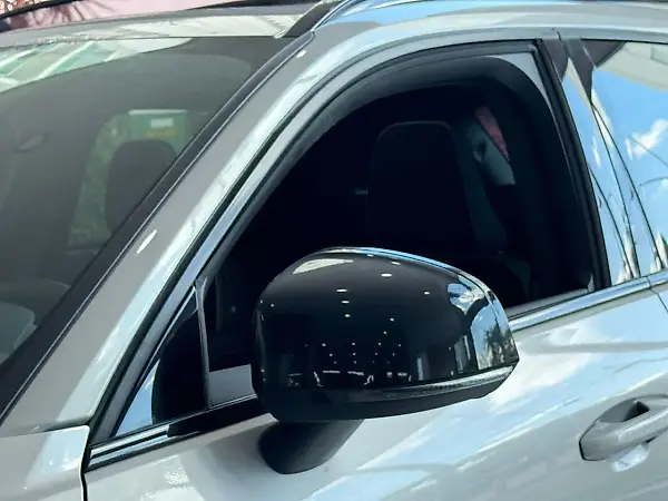 Volvo XC40 Recharge - Imagem 11