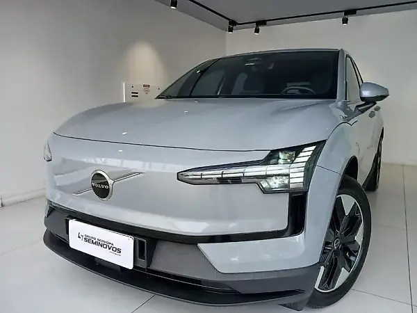 Volvo EX30 - Imagem 1