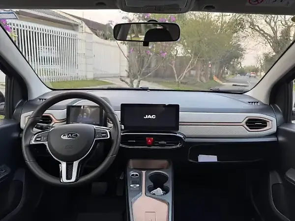 JAC E-JS1 - Imagem 4