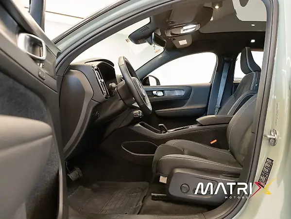 Volvo C40 Recharge - Imagem 14