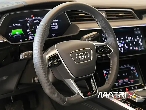 Audi E-tron S Sportback - Imagem 9