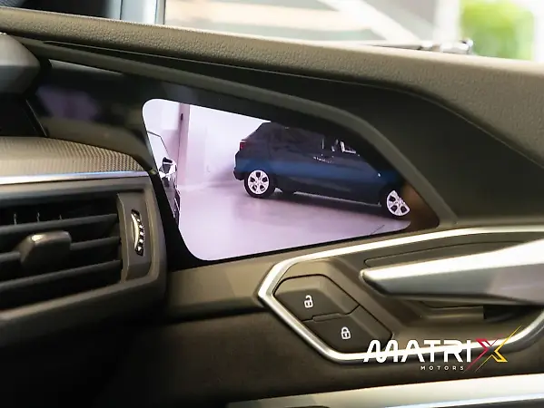 Audi E-tron S Sportback - Imagem 11
