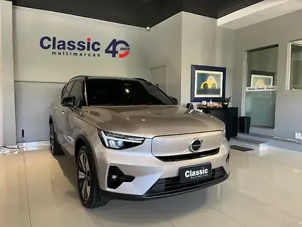 Volvo XC40 Recharge - Imagem 1