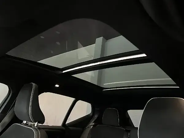 Volvo XC40 Recharge - Imagem 12
