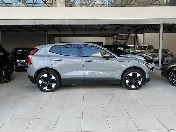 Volvo EX30 - Imagem 4