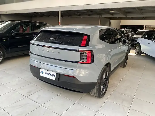 Volvo EX30 - Imagem 6