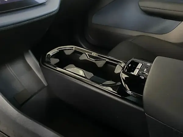 Volvo EX30 - Imagem 9