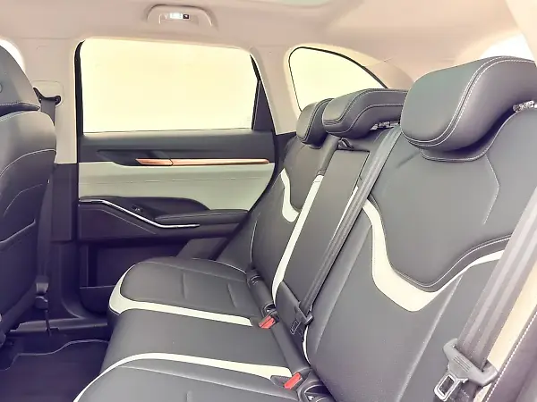GWM Haval H6 Plug-in Hybrid - Imagem 17