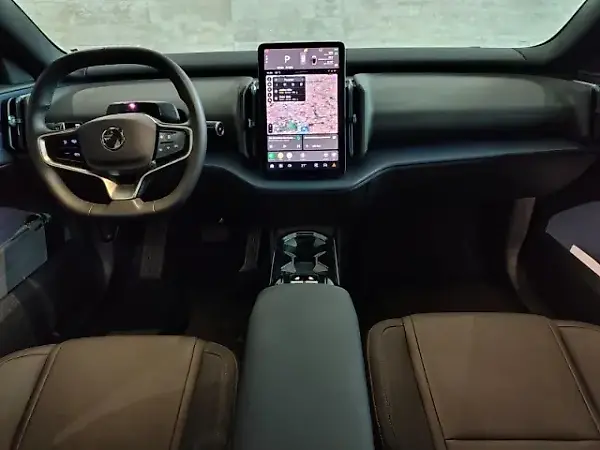 Volvo EX30 - Imagem 9