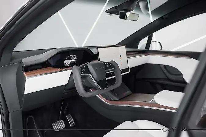 Tesla Model X - Imagem 6