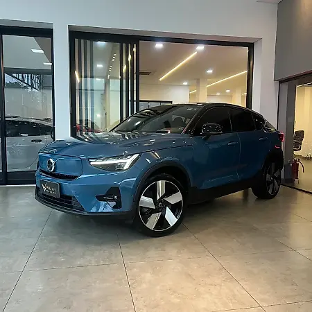 Volvo C40 Recharge - Imagem 1