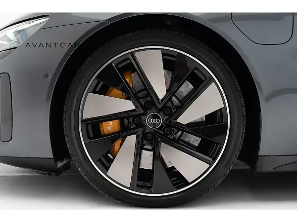 Audi Rs E-tron  GT - Imagem 8