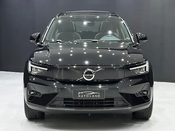 Volvo XC40 Recharge - Imagem 9