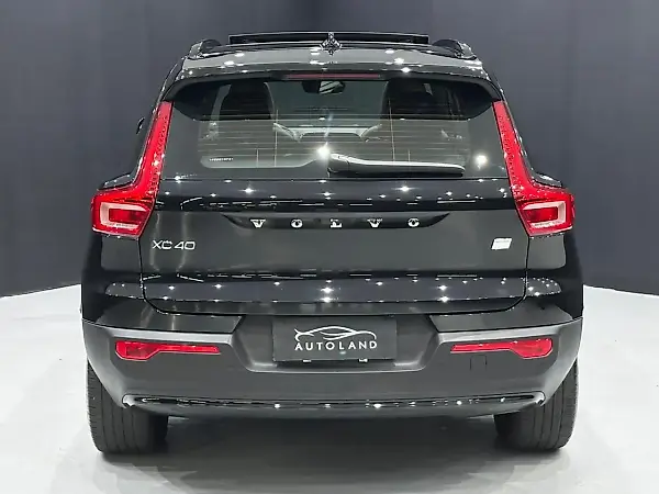 Volvo XC40 Recharge - Imagem 10