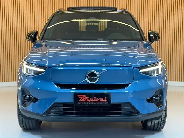 Volvo XC40 Recharge - Imagem 3