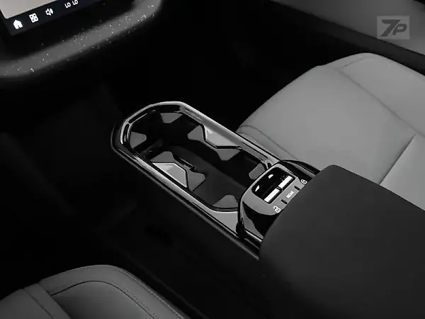 Volvo EX30 - Imagem 7
