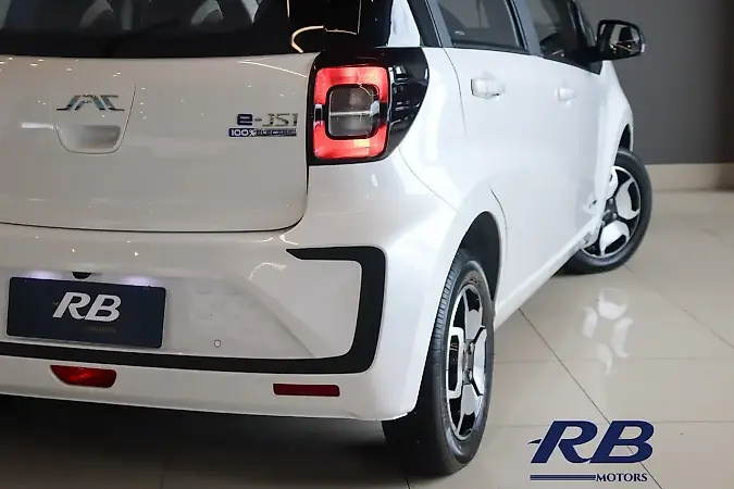 JAC E-JS1 - Imagem 16
