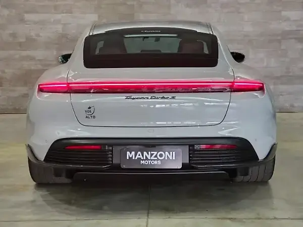 Porsche Taycan - Imagem 6