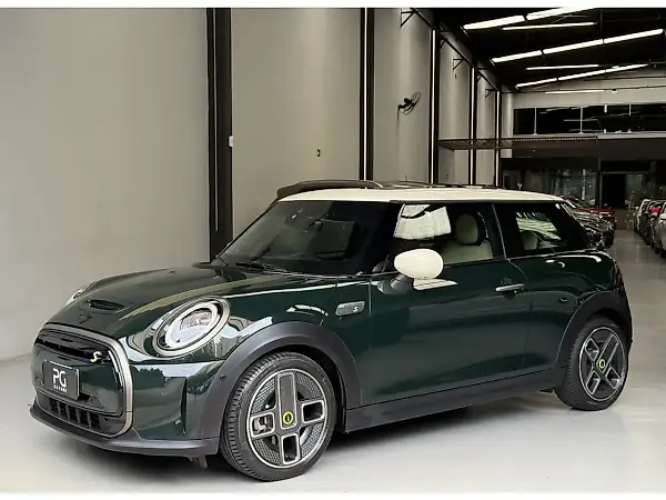 Mini Cooper SE - Imagem 1