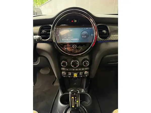 Mini Cooper SE - Imagem 9