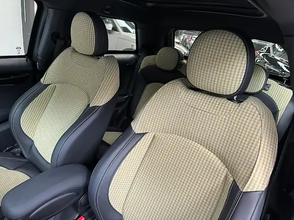 Mini Cooper SE - Imagem 13