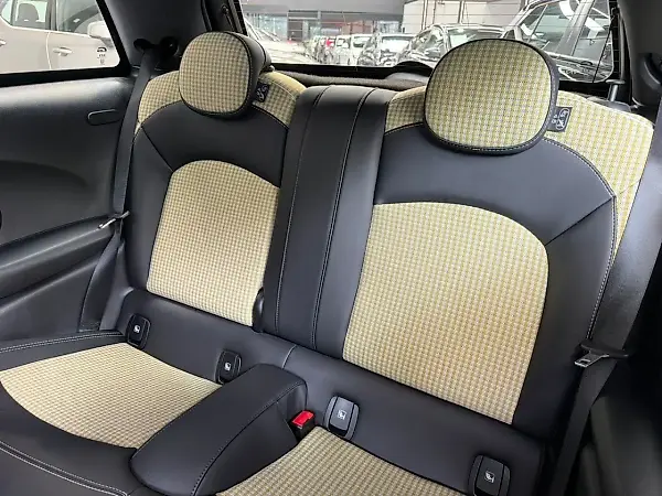 Mini Cooper SE - Imagem 14
