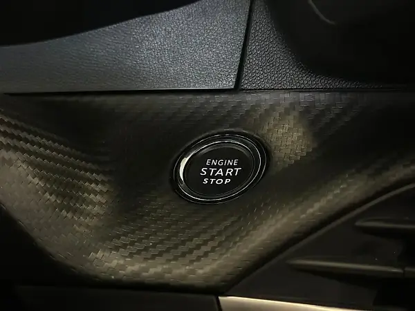 Peugeot E-2008 - Imagem 15