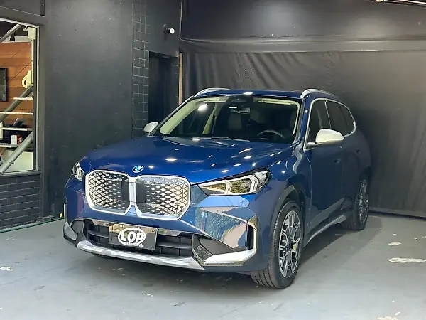 BMW IX1 - Imagem 9