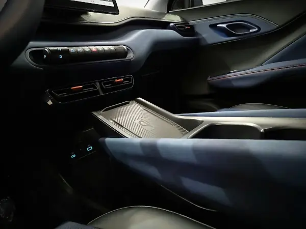BYD Dolphin - Imagem 13