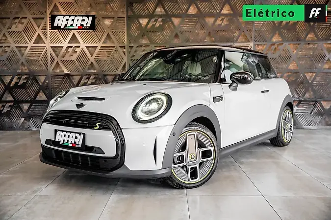 Mini Cooper SE - Imagem 1