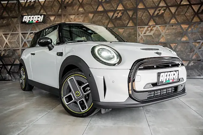 Mini Cooper SE - Imagem 2