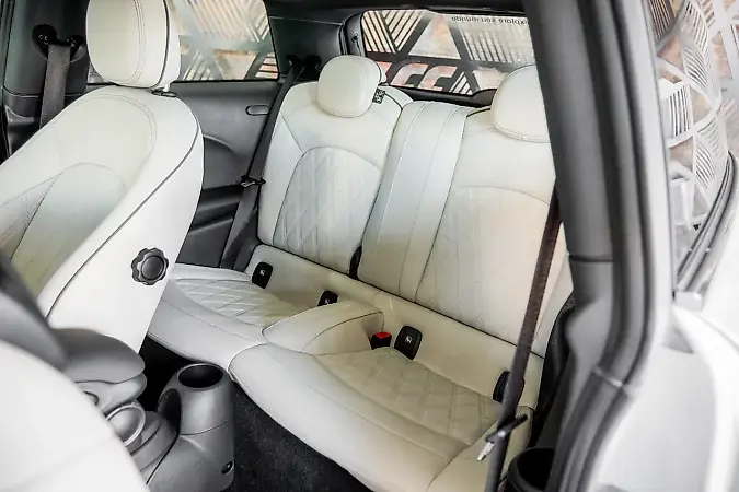 Mini Cooper SE - Imagem 11