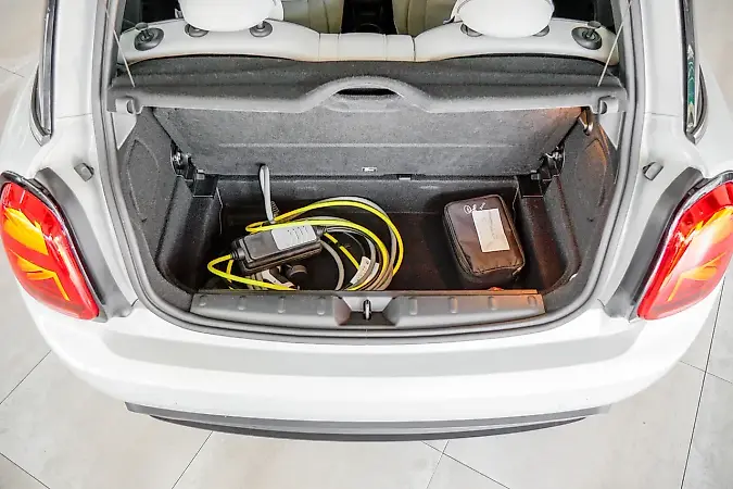 Mini Cooper SE - Imagem 19