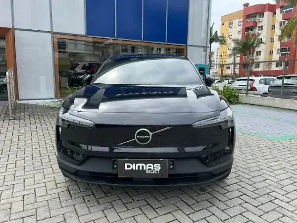 Volvo EX30 - Imagem 2