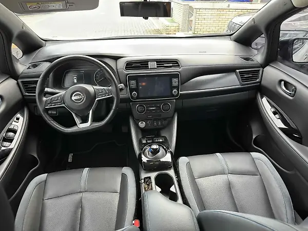 Nissan Leaf - Imagem 8
