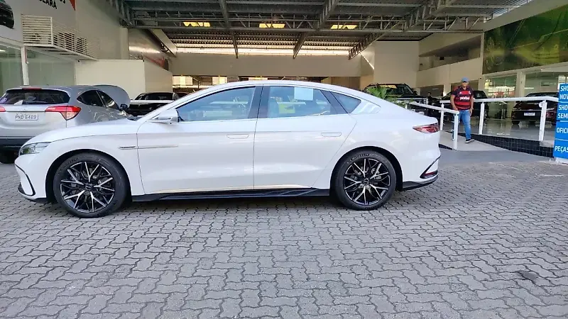 BYD Han - Imagem 4