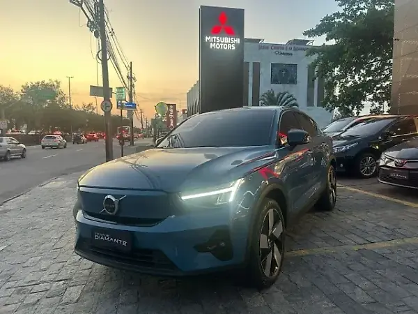 Volvo C40 Recharge - Imagem 2