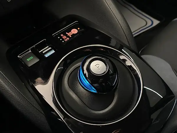 Nissan Leaf - Imagem 10