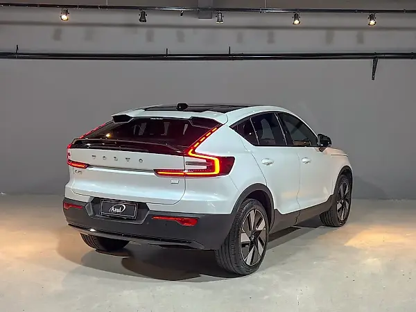 Volvo C40 Recharge - Imagem 6