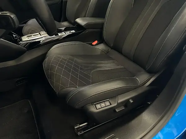 Peugeot E-2008 - Imagem 14