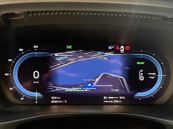 Volvo C40 Recharge - Imagem 14