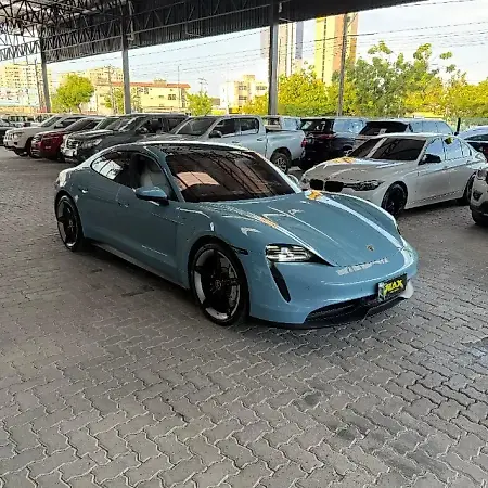 Porsche Taycan - Imagem 9