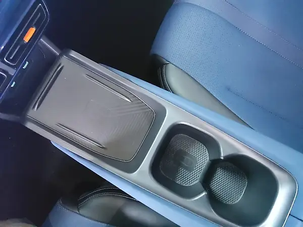 BYD Dolphin - Imagem 12