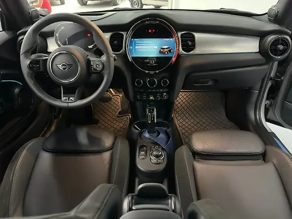 Mini Cooper SE - Imagem 9