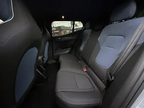 Volvo EX30 - Imagem 16