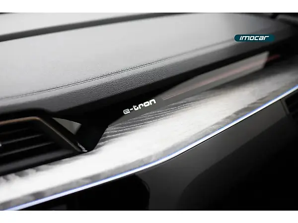 Audi E-tron - Imagem 18