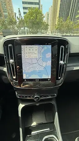 Volvo XC40 Recharge - Imagem 10